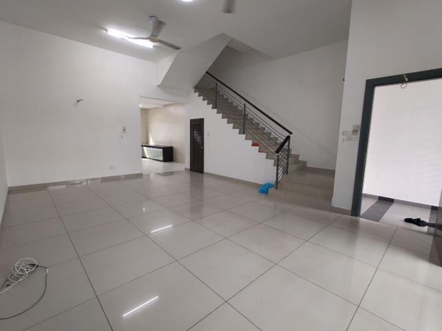 Kulai Indahpura Crystal 25 Storey GG Unit