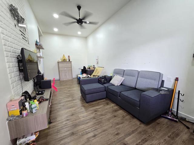 Kulai Indahpura Jalan Sena single storey for SaleRenovated unit