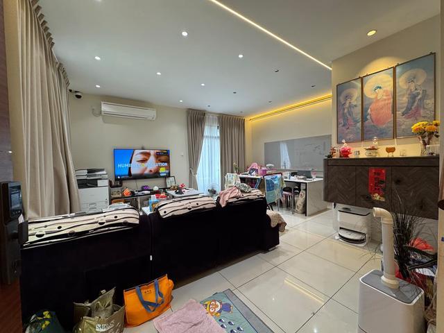 Kulai Lagenda Crystal Double Storey Cluster Corner For Sales