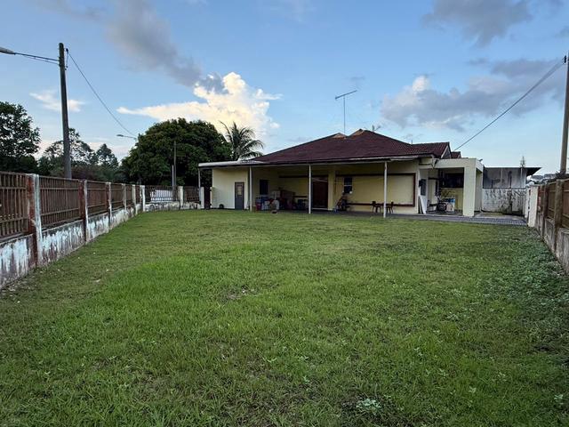 Kulai Single Storey Corner Lot Jalan Bangau Bandar Putra Big Land