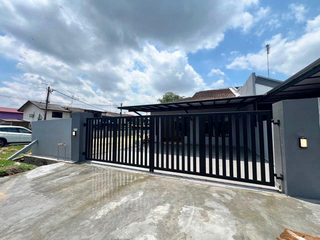 Kulai Single storey corner Sri Putri 44x70 freehold