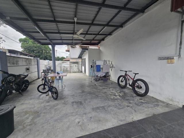 KulaiJalan Bunga Kertas Double Storey Low Cost Corner LotKulai