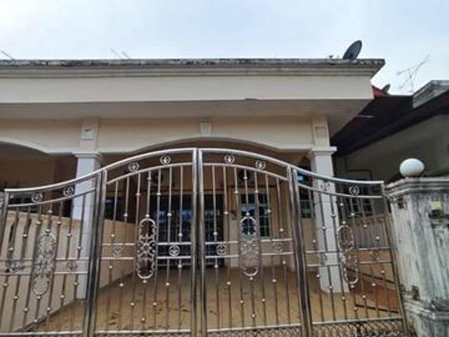 KulaiKCC Tmn GemilangSingle Storey For SaleRenovatedCondition Good