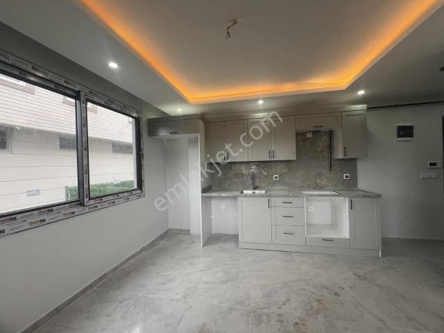 Kulepark~farkıyla~kozan~yolunda~özel~işçilikli~1+1~ultra~lüks