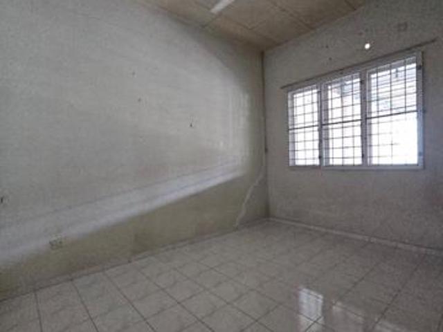 Kulim Square Single Storey House For Sale Own stay Invest
