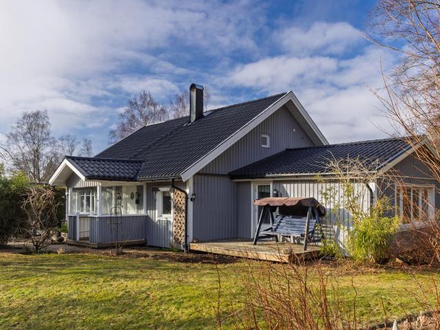 Kullavägen 24