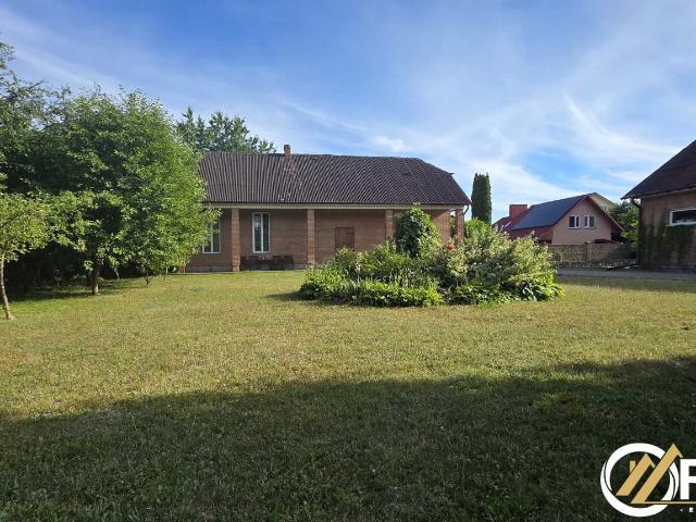 Купити будинок 380 м², Січових Стрільців, с. Липини – ціна: 350 000 usd. Оголошення 22437 — Domik. Ua