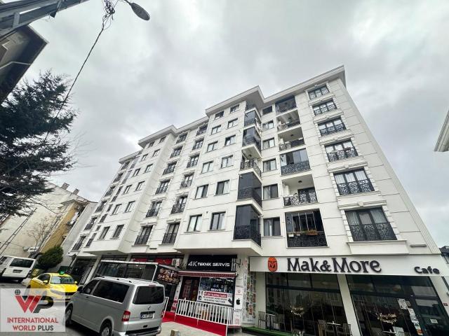 Kurtköyde Merkezi Konumda Satılık 2+1 Daire