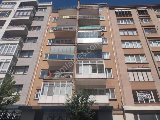 Kurtuluş Mh. Yunusemre Cd. Üzeri Asnsörlü Satılık 3+1 Daire