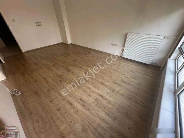 Kurtuluş Emlak Tan Kurtuluş Samur Sokak Da 3+1 Full Yapılı Güney Cephe