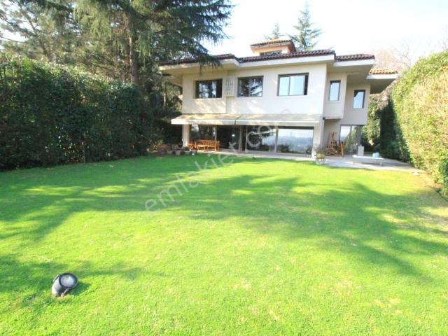 Kurucesme Harika Konumda Satılık Boğaz Manzaralı Müstakil Villa
