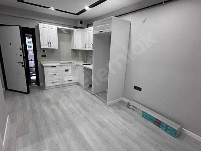 KURUPELİT'TE SATILIK 1+1 İSKANLI DAİRE