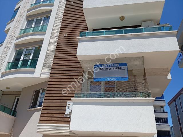 Kurupelit'te Tramvay Durağı Karşısında Eşyalı 1+1