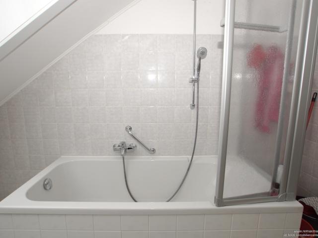 Kurzfristig zu beziehen! 2 Zimmer Dachgeschosswohnung