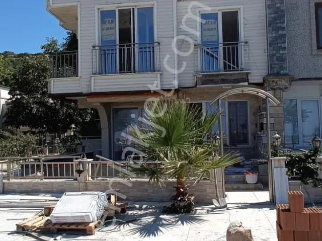 Kurşunlu'da Deniz Manzaralı Ve Teraslı 2+1 Villa