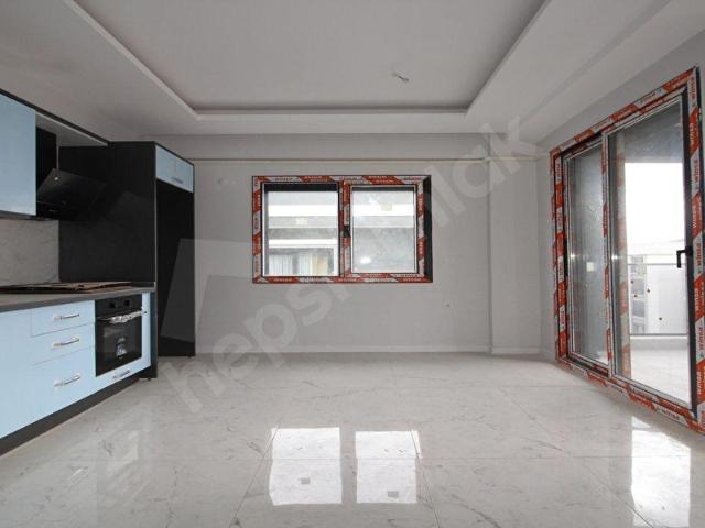KURAY'DAN GAZİ'DE 2+1 SIFIR SATILIK DAİRE SD703