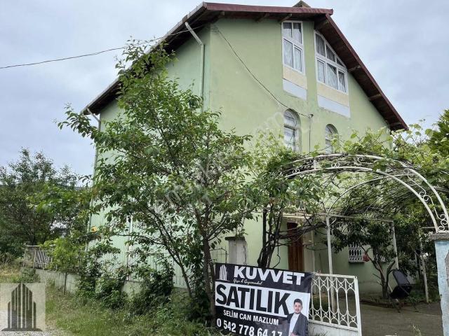Kuvvet'ten Çatalçamda Denize Ve Anayola Yürüme Mesafede Yazlık