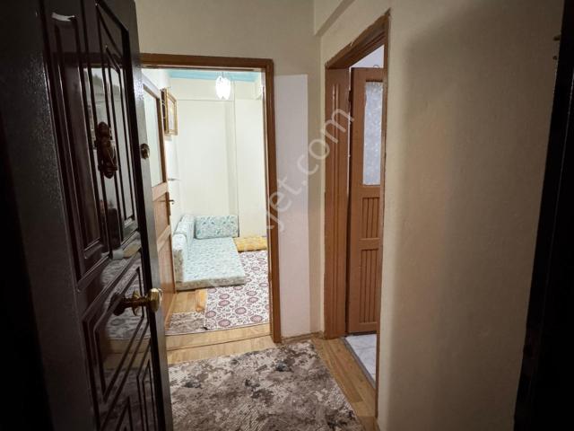 Kuzenler Emlaktan İkitelli Mehmet Akifte 2+1 Satılık Daire!