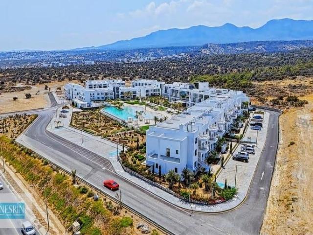 Kuzey Kıbrıs Girne Esentepe Sunvalley'de Muhteşem Bahçeli Stüdyo
