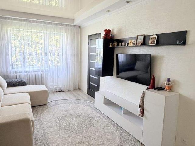 квартира 41 m2 Здолбунов