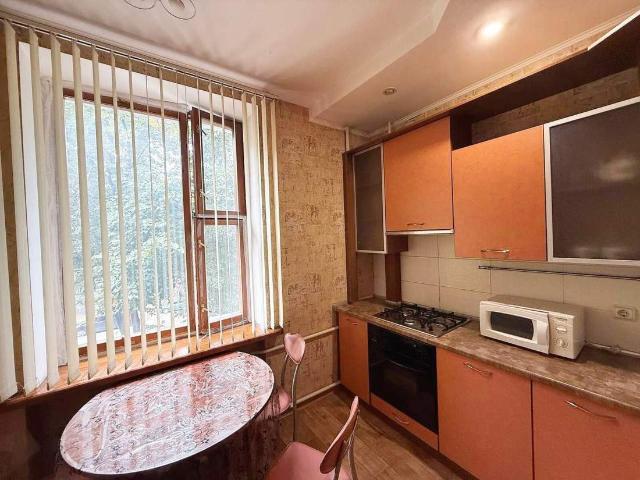 квартира 42 m2 Ковпаковский
