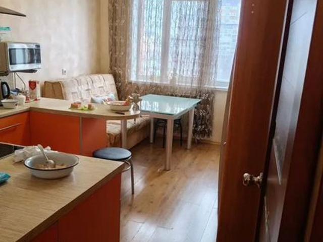 квартира 452 m2 Нижневартовск