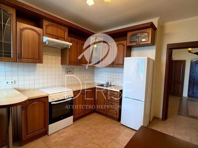 квартира 57 m2 Киев