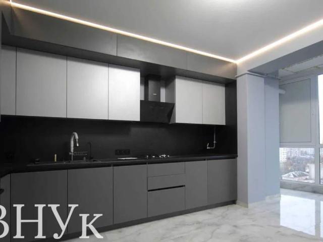 квартира 58 m2 Центр