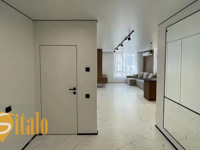 квартира 58 m2 Центр