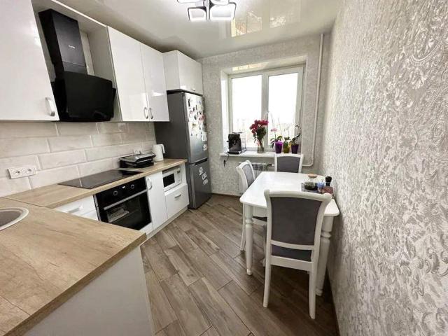 квартира 58 m2 Ковпаковский