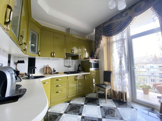 квартира 60 m2 Центральный