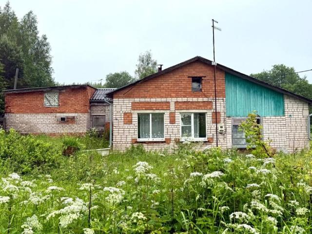 квартира 629 m2 Ватцы