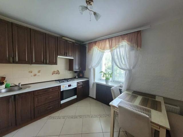 квартира 68 m2 Ковпаковский