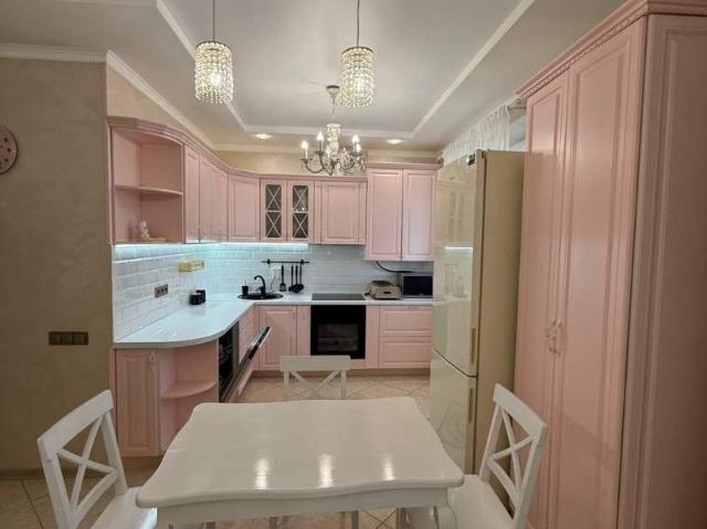 квартира 70 m2 Липины