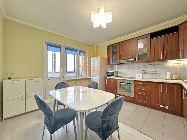 квартира 75 m2 Москва