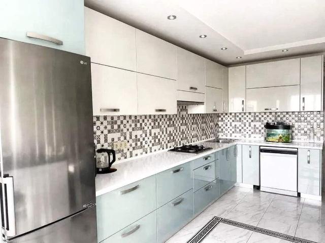 квартира 78 m2 Ковпаковский