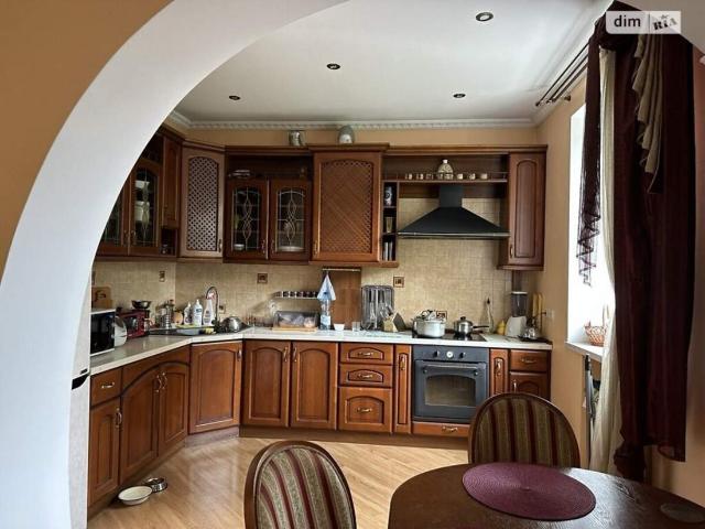 квартира 80 m2 Центр
