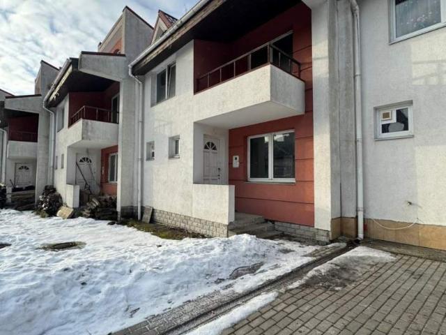 квартира 85 m2 Угринов