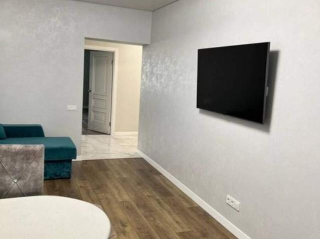 квартира 85 m2 Центр