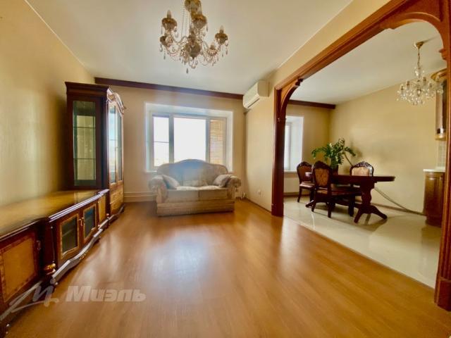 квартира 875 m2 Поварово