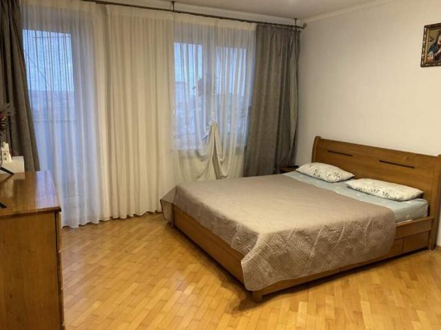 квартира 88 m2 Город и пригород