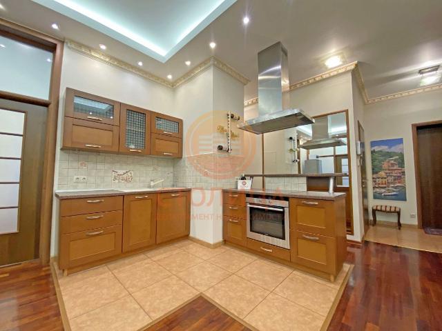 квартира 100 m2 Москва