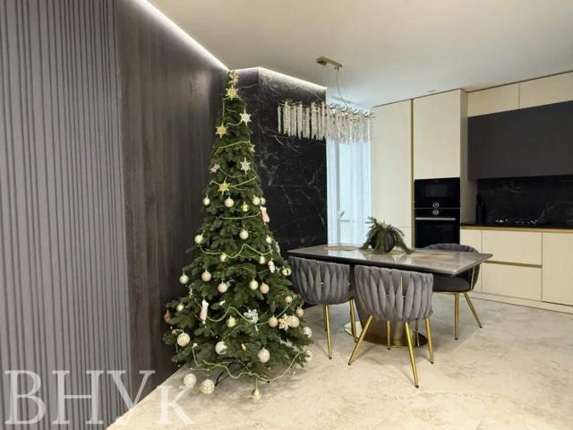 квартира 105 m2 Центр