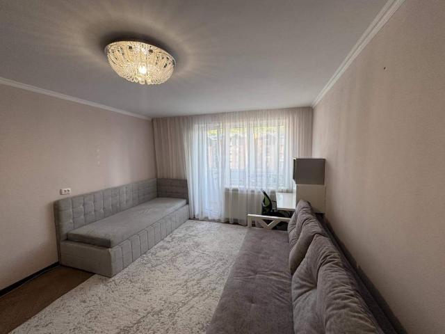 квартира 37 m2 Кременец
