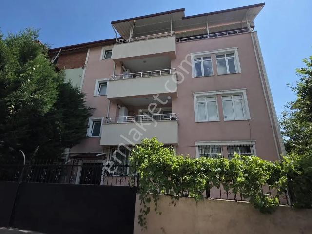 Kyk Yurdu Ayvaz Parkına Yakın Kiralık 3+1 Daire