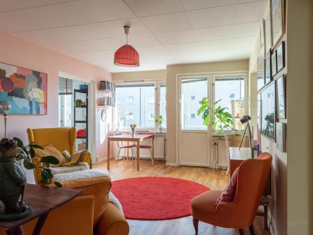 Kyrkvärdsvägen 10A