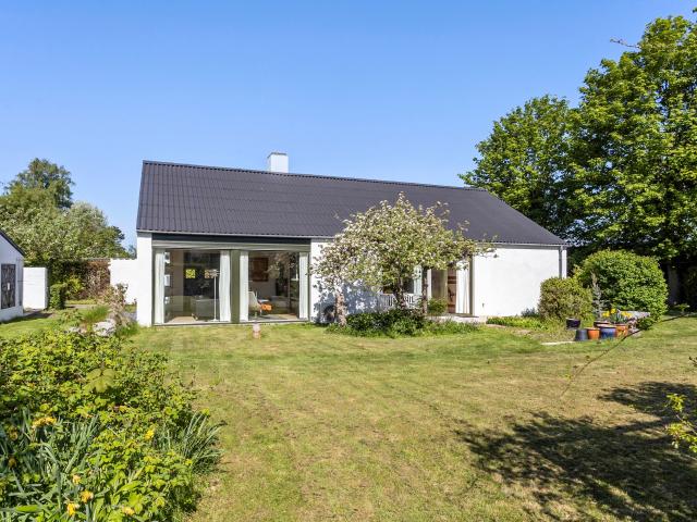Kystvænget 4, Peløkke