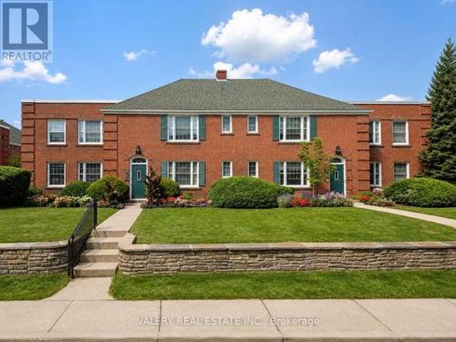 L24 2 Sutherland Drive, Toronto, ON, None lease for lease | Listing ID C13559 | Royal LePage