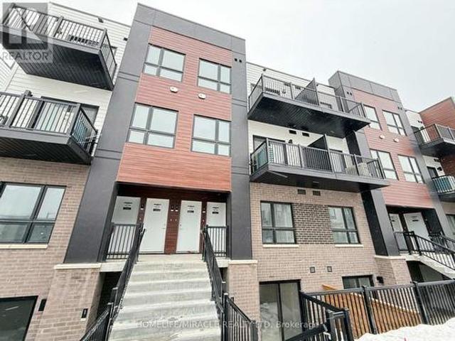 L8 40 Palace Street, Kitchener, ON, N2E 3Z4 townhouse for lease | Listing ID X13604 | Royal LePage