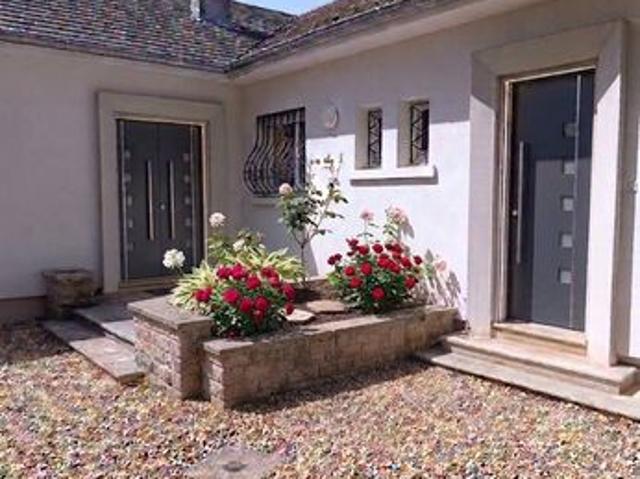 L’avez vous vraiment bien regardée?: 188 m² de plain pied, PARFAITE REFAITE OU PAS REFAITE